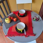 Mansardhouse Zona Bellagio アパート Magreglio
