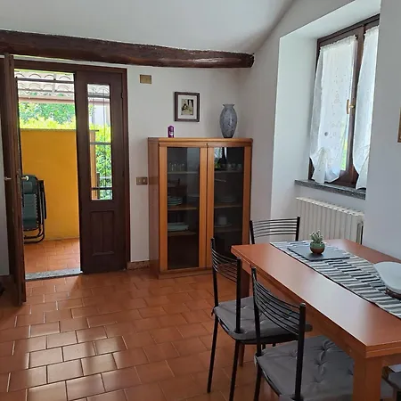 Mansardhouse Zona Bellagio Apartment Magreglio