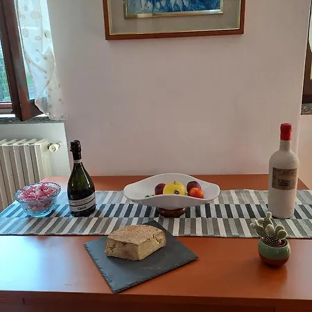 Mansardhouse Zona Bellagio * Магрельо