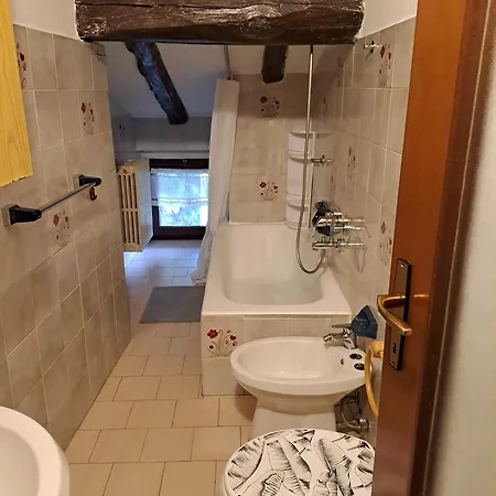 Mansardhouse Zona Bellagio Apartment Magreglio